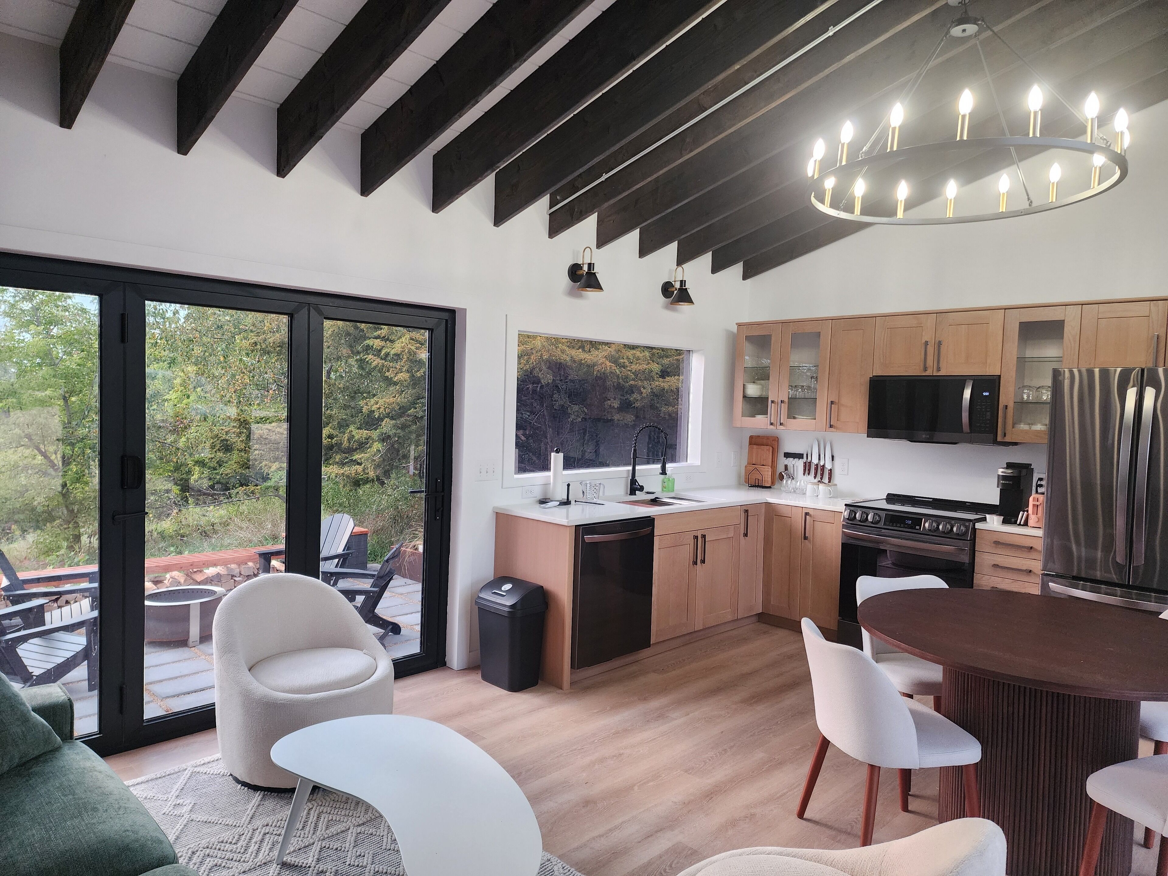 Microones, forn, placa de cuina i rentaplats 