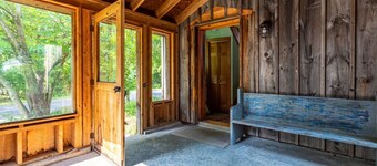 Artists’ Hideaway in Old Chatham