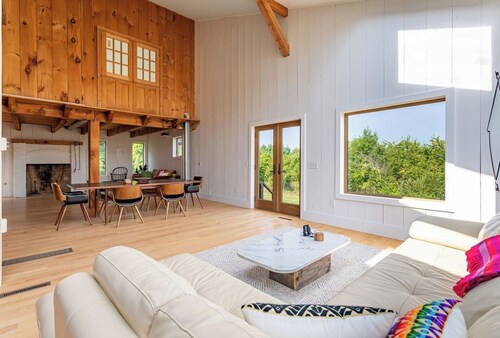 Artists’ Hideaway in Old Chatham