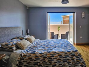 3 Schlafzimmer, Bügeleisen/Bügelbrett, kostenloses WLAN, Bettwäsche