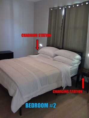 2 bedrooms, iron/ironing board, WiFi