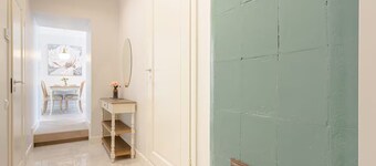Toompea Castle 2 BR Old Town Apartment