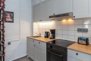 Unclassified image, 5 of 6, button - Thena apartment IN the city center (Limenas Chersonisou)