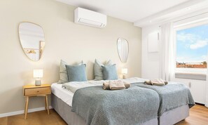 2 Schlafzimmer, Schreibtisch, Bügeleisen/Bügelbrett, kostenloses WLAN