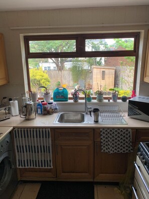 Microwave, oven, dishwasher