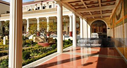 Oase mit 2 Schlafzimmern am Wasser! 1500 Quadratfuß, Pool/Whirlpool/Fitnessraum