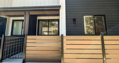 Modern Private 1BR + Bath Access