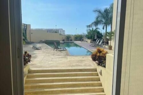 Beautiful Spacious Condo Pool Side in San Jose del Cabo - 2 Bedroom