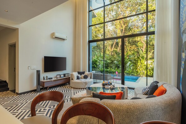 Smart TV - Sommarhaus By The Opulence – Luxury 3BR Pool Villa, Vagator - Near to Beach (Goa)