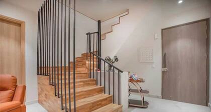 Scarlett Peaks | Luxe 4BHK w/Theatre & Game Lounge