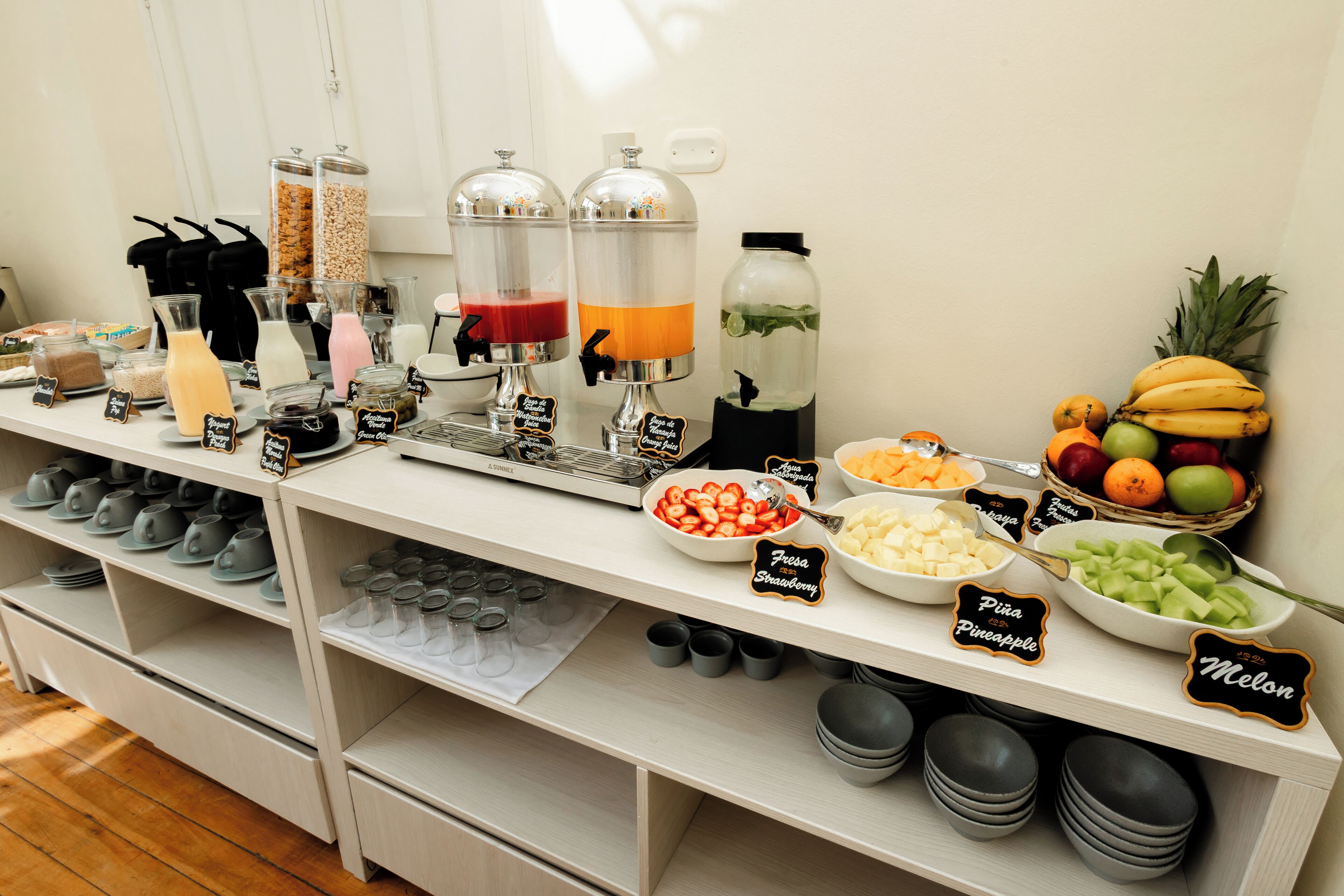 Dagelijks ontbijtbuffet inbegrepen