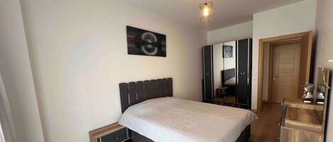 1 bedroom, iron/ironing board, Internet, bed sheets