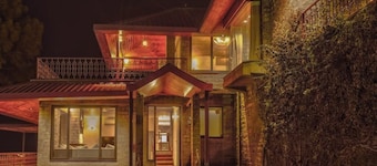 Pinewood Cottage 3BHK | Open Theatre | Valley View