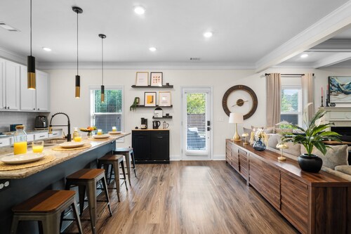 Spacious Retreat Near Atlanta w/Patio & Game Room