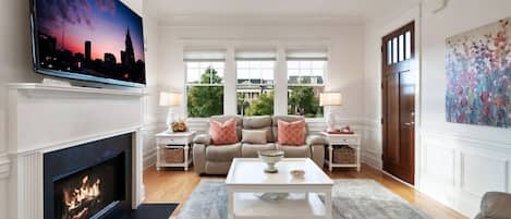 TV, fireplace, offices