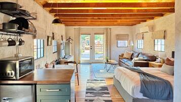 Bügeleisen/Bügelbrett, WLAN, Bettwäsche