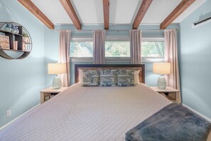 3 Schlafzimmer, Bügeleisen/Bügelbrett, WLAN, Bettwäsche