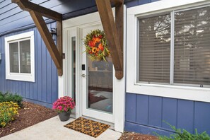 تفاصيل الفندق من الخارج