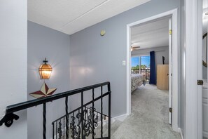 3 chambres, accès au Wi-Fi (inclus), literie fournie