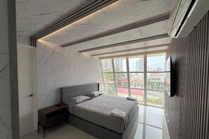 4 makuuhuonetta, silitysrauta/-lauta, internet, vuodevaatteet