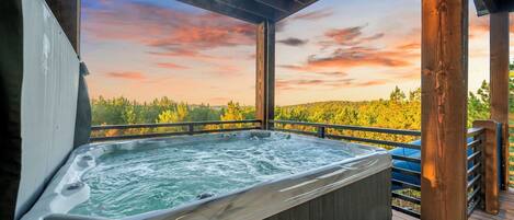 Outdoor spa tub