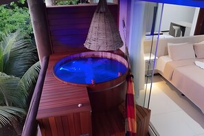 Deluxe Bungalow | Terrace/patio
