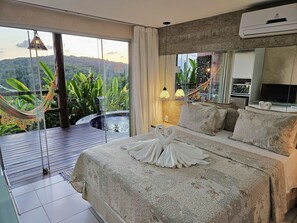 Suite | Free WiFi