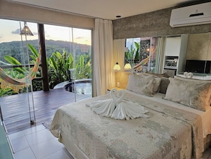 Suite | Free WiFi