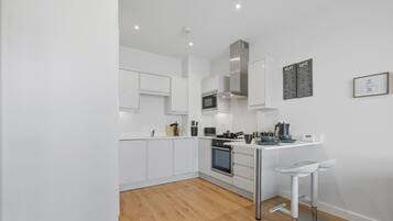 Microwave, oven, stovetop, dishwasher