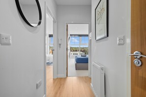 1 habitación, wifi y ropa de cama