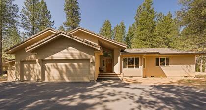 BBR 4 Bed 4 Bath home- just off the 13th Hole. Backs up to private forest land