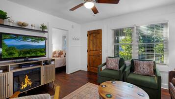 TV connectée, cheminée, jeux vidéo