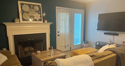 Cozy 3-bedroom cottage in Hope Mills