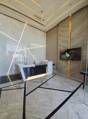 Lobby - A Luxurious Sea View 2 Bedroom Apartment (Al HIDD)