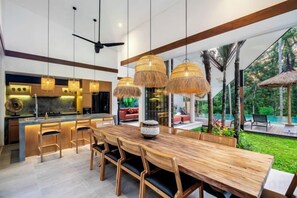 Unclassified image, 3 of 33, button - Villa Crazy Roof by BaliSuperHost (Bali)