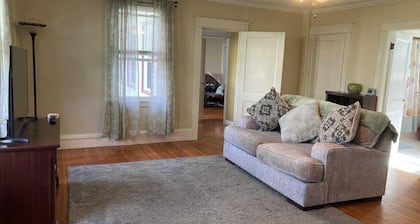 1 bedroom apartment, king bed, in owner occupied duplex, close to highways, etc