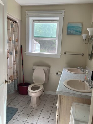 Towels, soap, toilet paper