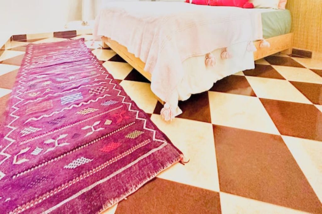 4 makuuhuonetta, silitysrauta/-lauta, Wi-Fi, vuodevaatteet