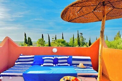 4 nights -15% Eden Private Pool – 4 bedrooms Air-conditioned