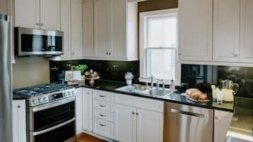 Microwave, oven, stovetop, dishwasher