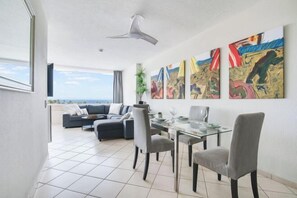 Dining - Excelsior I Casa LEX Ocean&Sunrise Views Steps to Beach&Dunes Terrace Pool (Playa del Ingles)