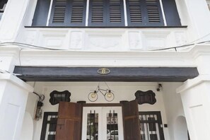 บริเวณภายนอก