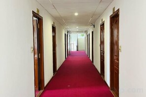 Unclassified image, 5 of 16, button - Chung Hsin Hotel (Phnom Penh)