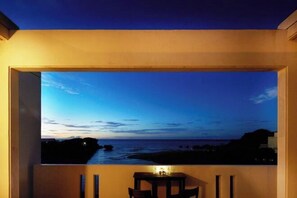 Property grounds - Ocean Therapy House (Onna)