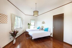 Iron/ironing board, cots/infant beds - Ocean Therapy House (Onna)