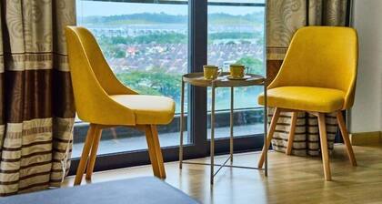 Mount Austin Haw Ke Lai @ CUB8teens