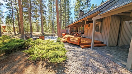 Pine Cone 3 - Great Outdoor Living, SHARC, A/C, Bikes