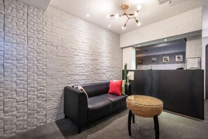 Unclassified image, 2 of 8, button - Mac Hotel (Seoul)