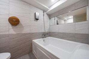 Room - Mac Hotel (Seoul)