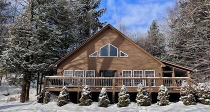 The Perfect Adirondack Getaway Waterfront Cabin
